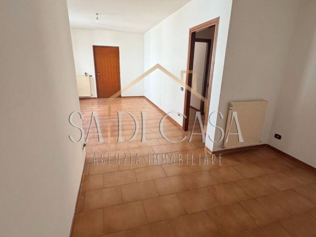Appartamento a Lonate pozzolo in Via San Taddeo - Foto 3