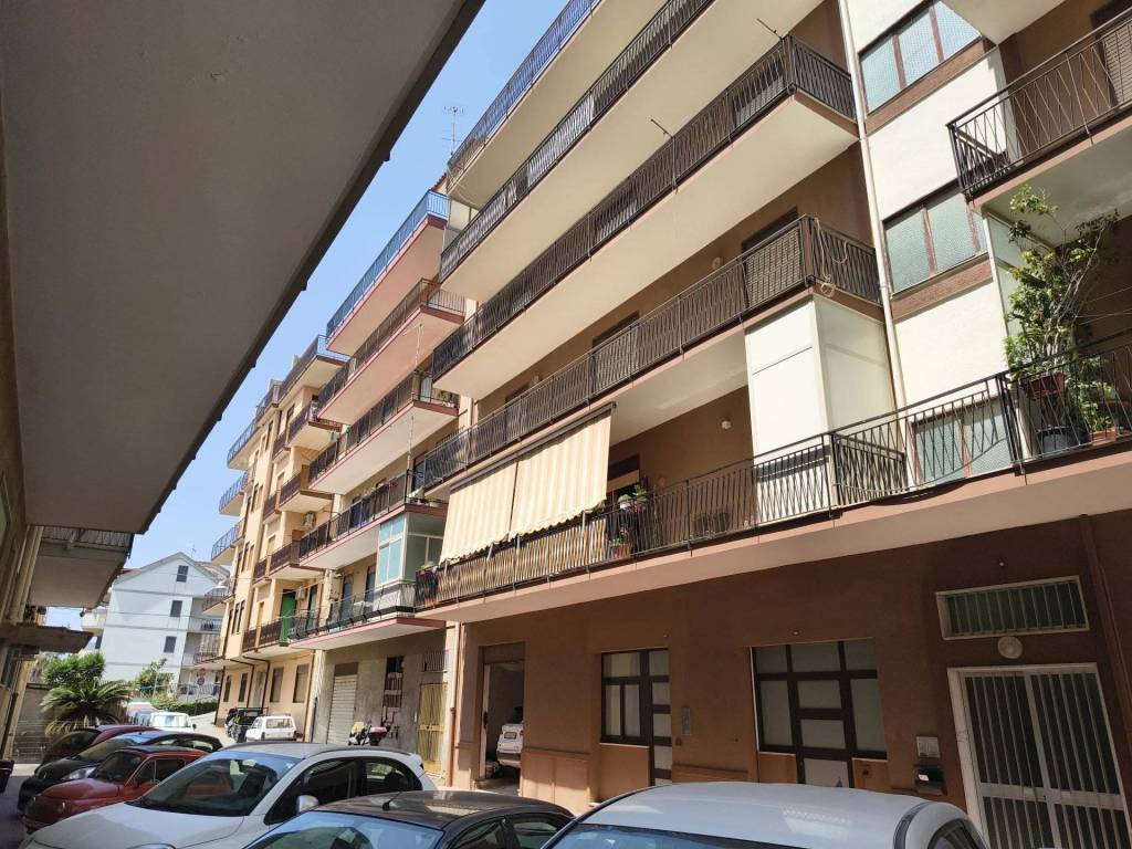 Appartamento a Alì terme in Via Santa Lucia, 15 - Foto 2