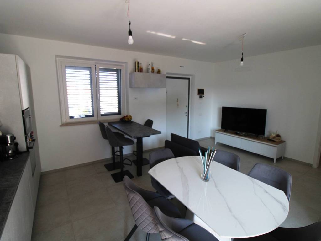 Appartamento a Civitanova marche in Via Guittone d'Arezzo - Foto 4
