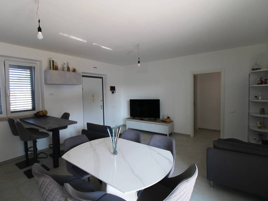 Appartamento a Civitanova marche in Via Guittone d'Arezzo - Foto 5