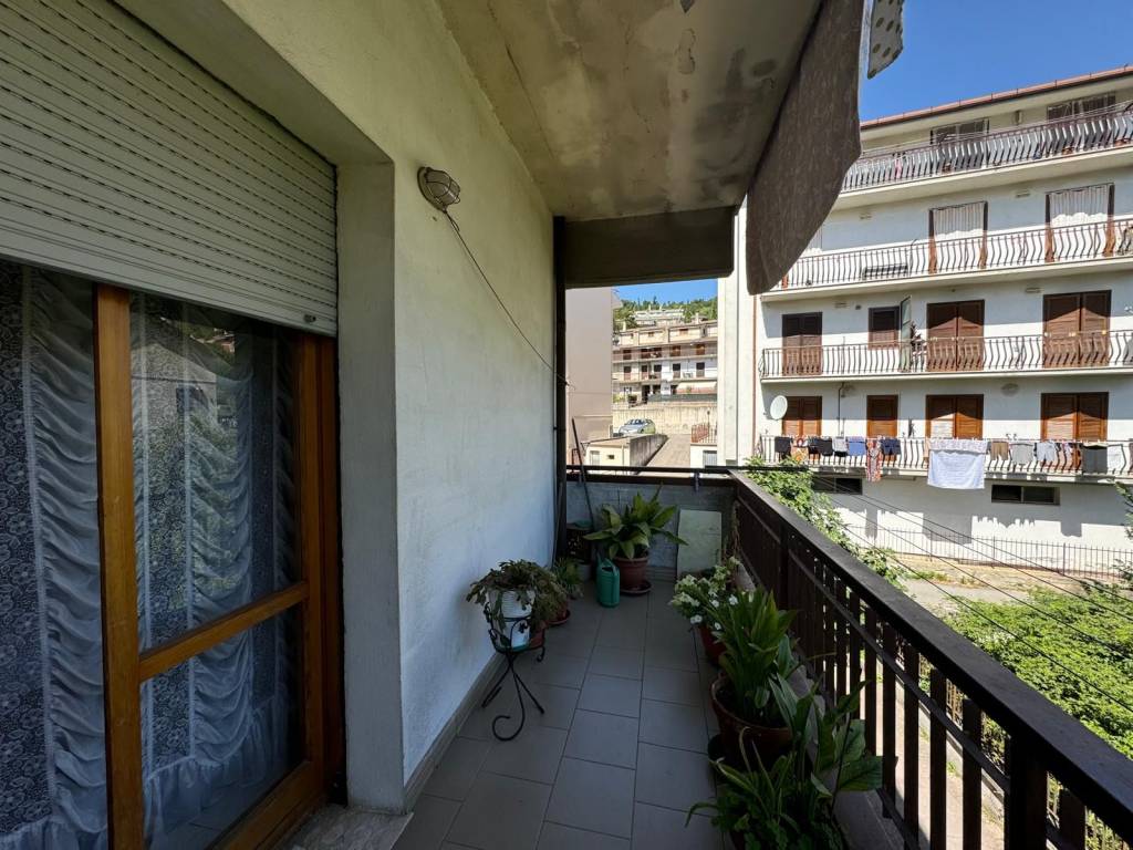 Appartamento a Carsoli in Circonvallazione Turano - Foto 3