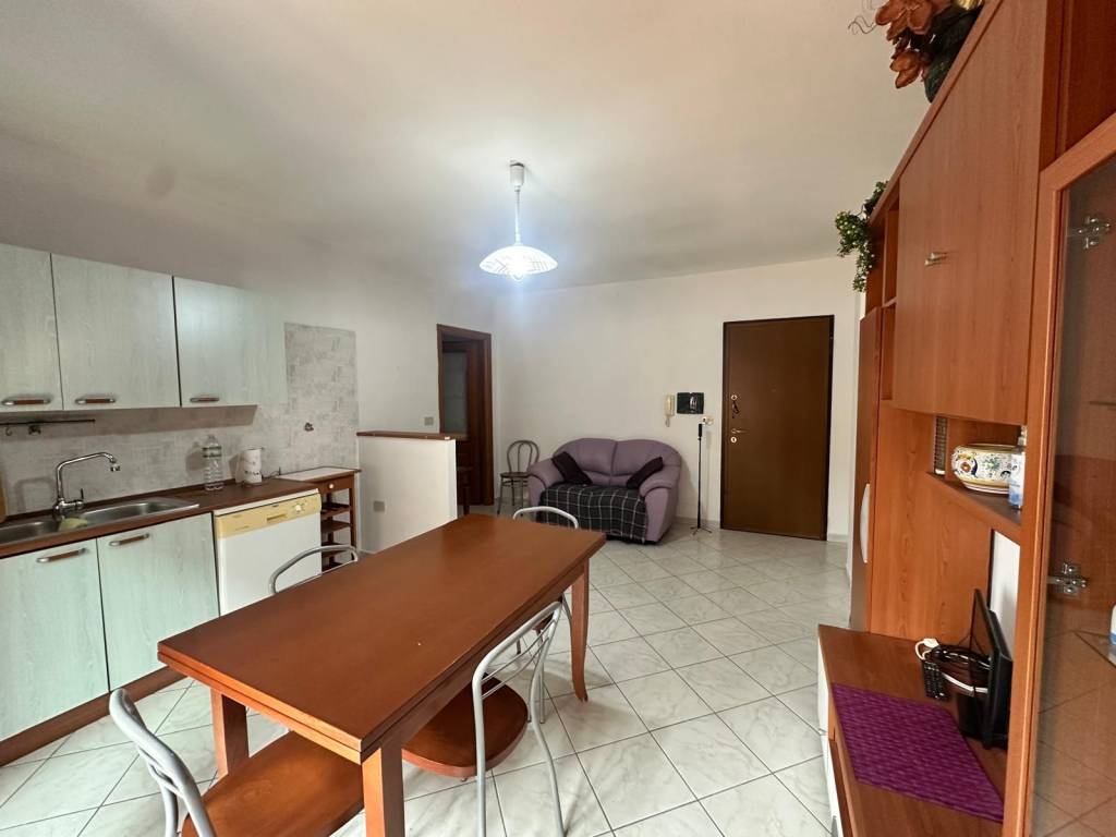 Appartamento a Assemini in Via Cipro - Foto 3