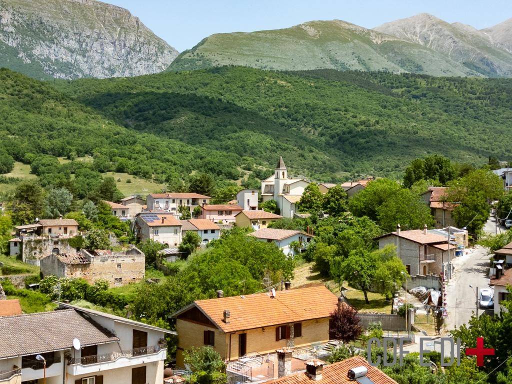 Villa a Borgorose in Via Colle dell'Ara - Foto 2