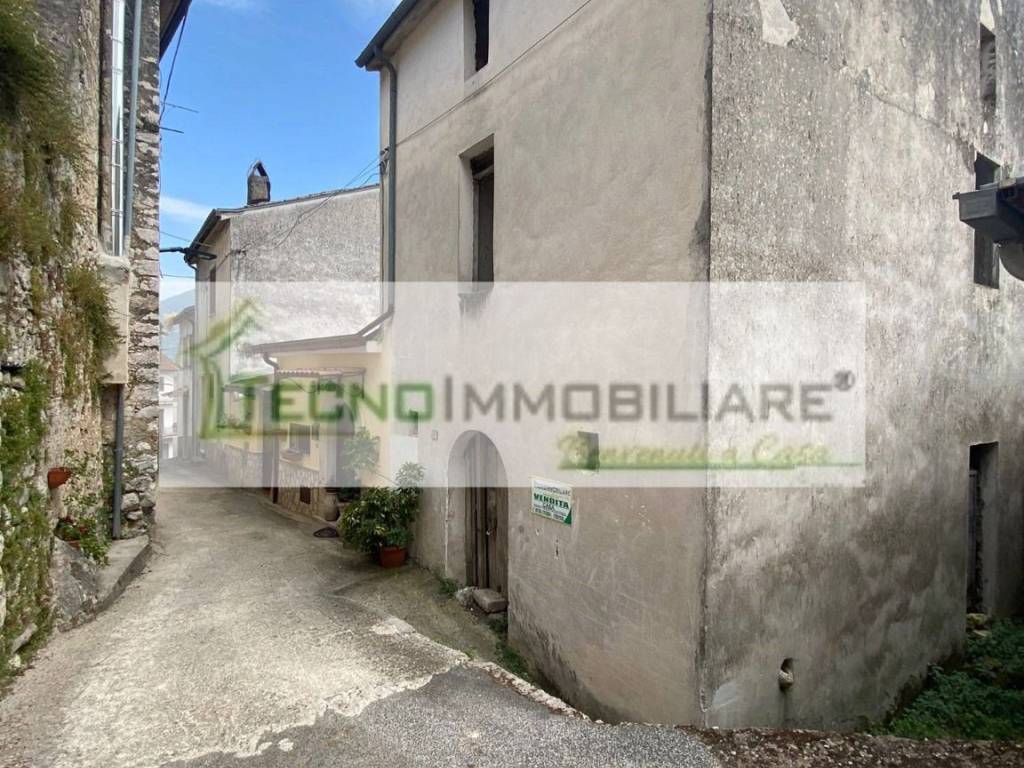 Casa indipendente a Pontecorvo in Contrada Sant'Oliva - Foto 3