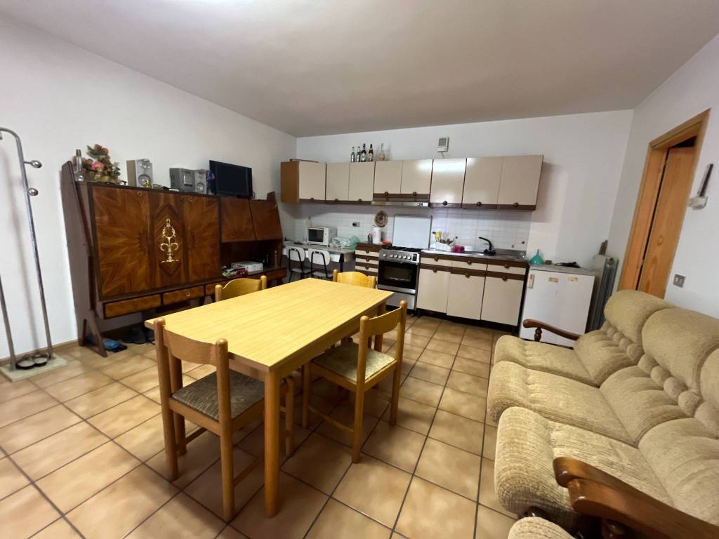 Appartamento a Chiesa in valmalenco in Via Squadrani, 15 - Foto 2