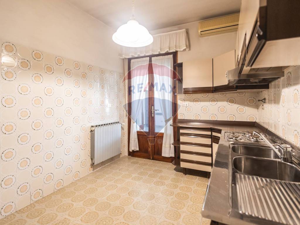 Appartamento a Riccione in via Puglia, 6 - Foto 5