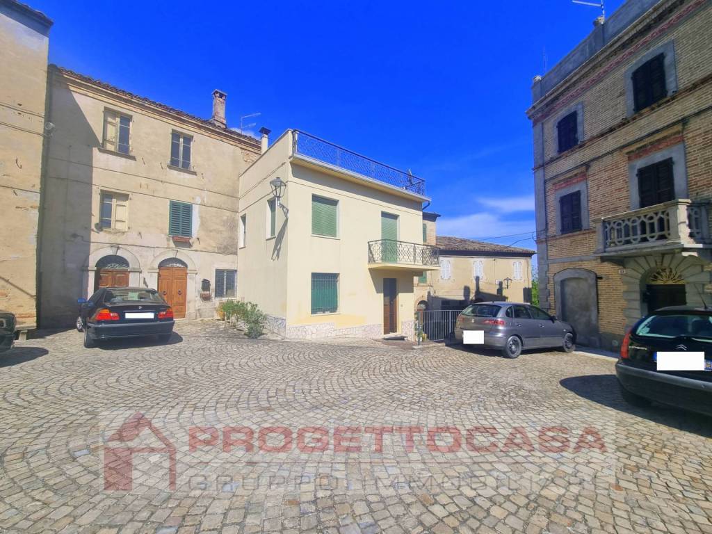 Casa indipendente a Montalto delle marche in Via Piazza Marconi - Foto 5
