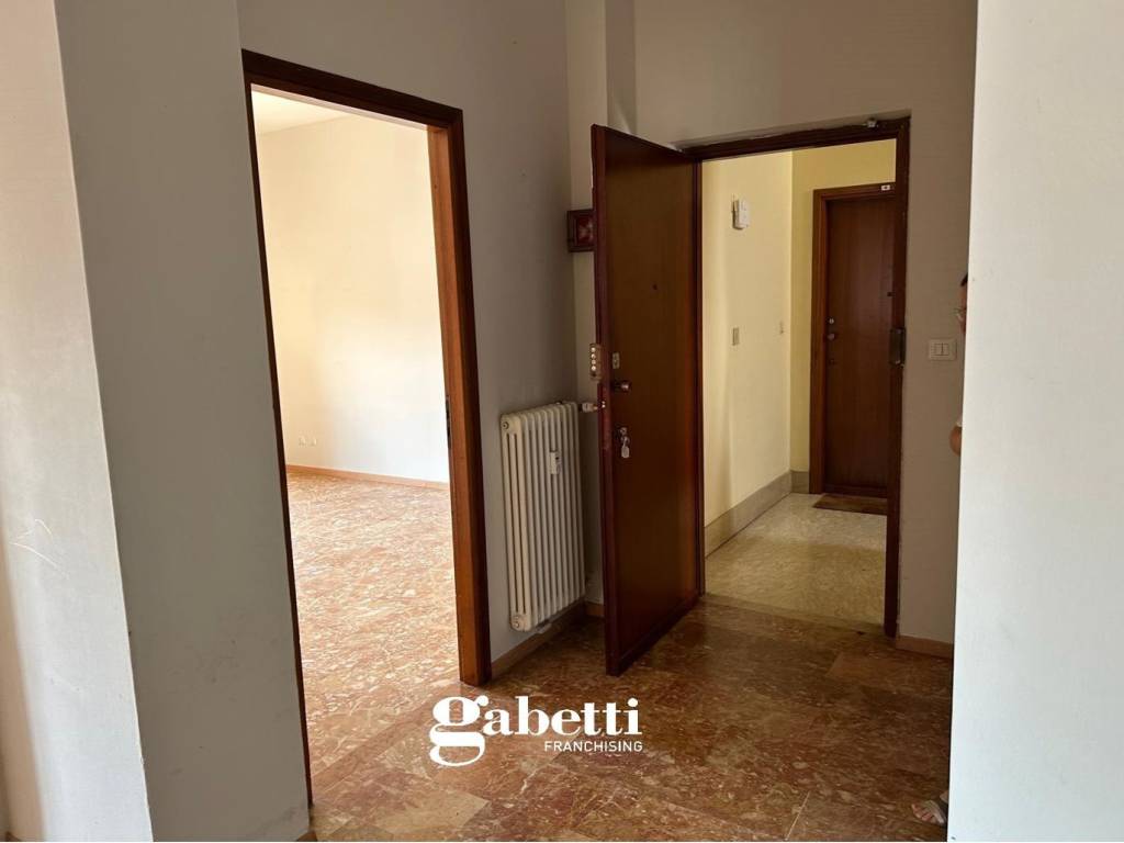 Appartamento a Asti in VIA ANTICO IPPODROMO, 35 - Foto 2
