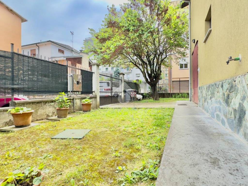 Casa indipendente a Cassano spinola in Via Papa Giovanni XXIII, 7 - Foto 3