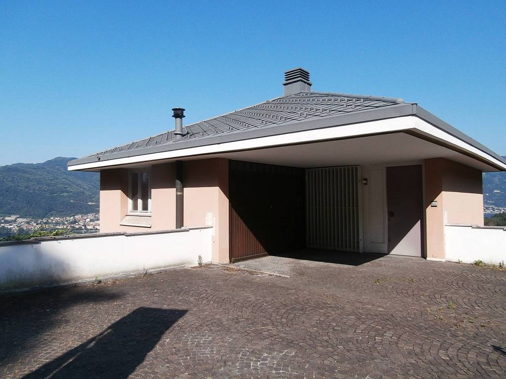 Villa a Calolziocorte in Via Don Giovanni Minzoni, 25 - Foto 5