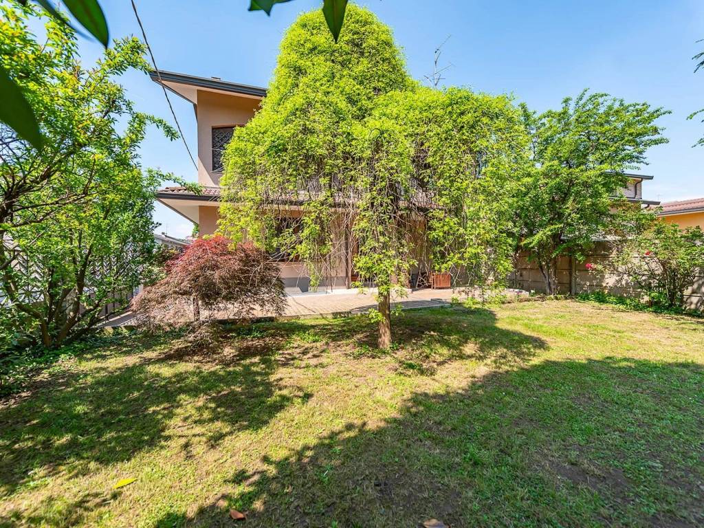 Villa a Origgio in Via Monte Rosa 13 - Foto 4