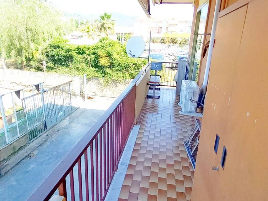 Appartamento a Taggia in Via Privata Naselli Feo - Foto 5