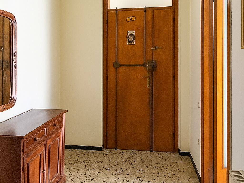 Appartamento a Cagliari in Via Filiberto Avogadro di Collobiano - Foto 2