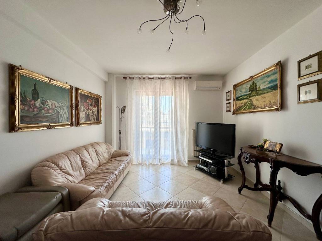 Appartamento a Montesilvano in Via Antonio Gramsci - Foto 4