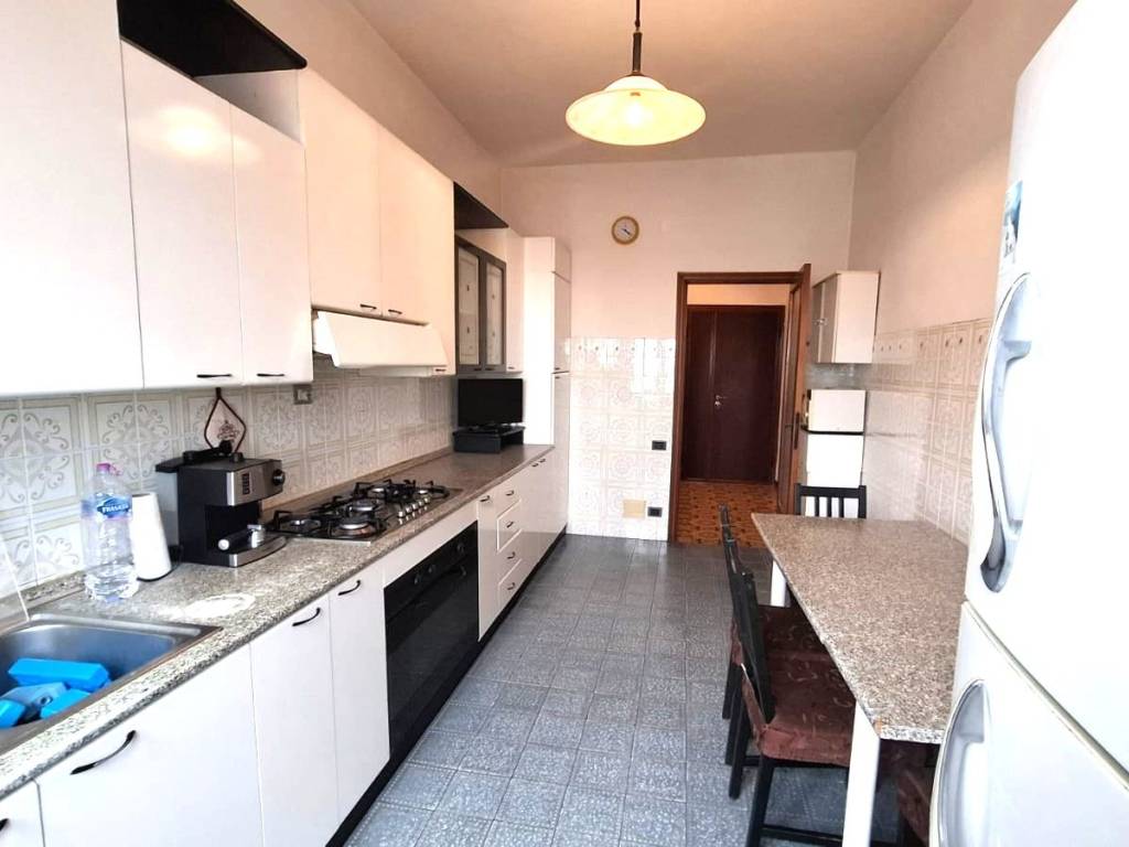 Appartamento a Falconara marittima in Via Aleardo Aleardi - Foto 2