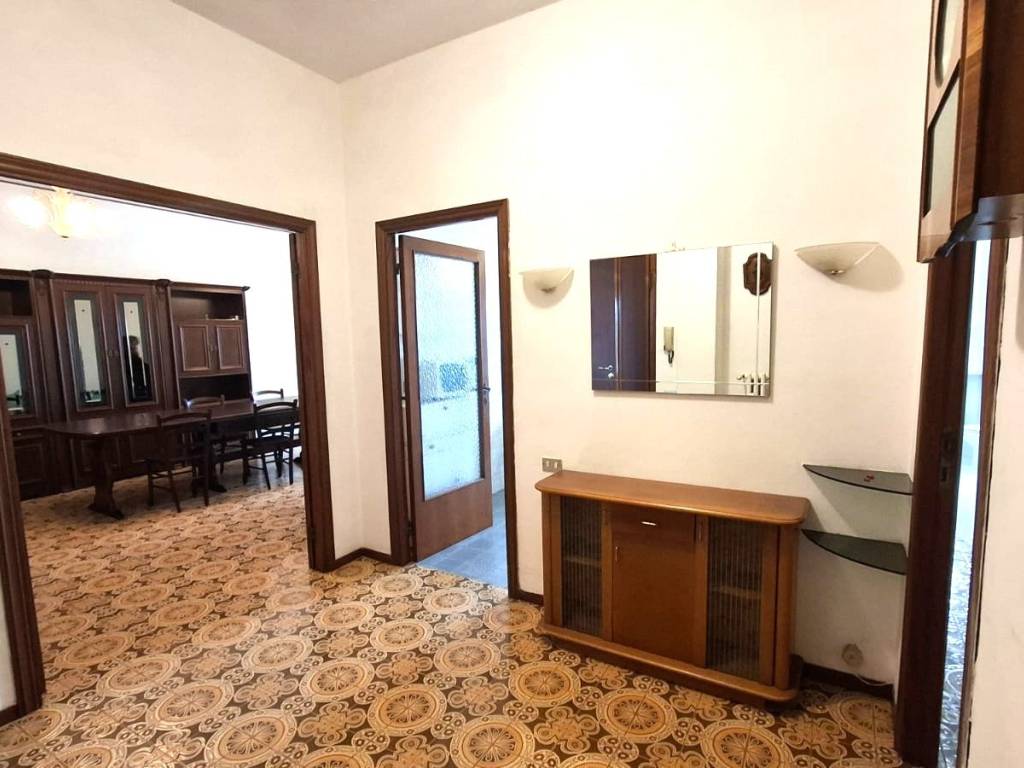 Appartamento a Falconara marittima in Via Aleardo Aleardi - Foto 5