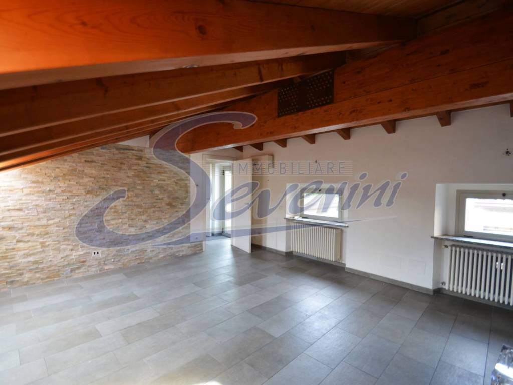Appartamento a Como in Piazza Volta, 56 - Foto 3