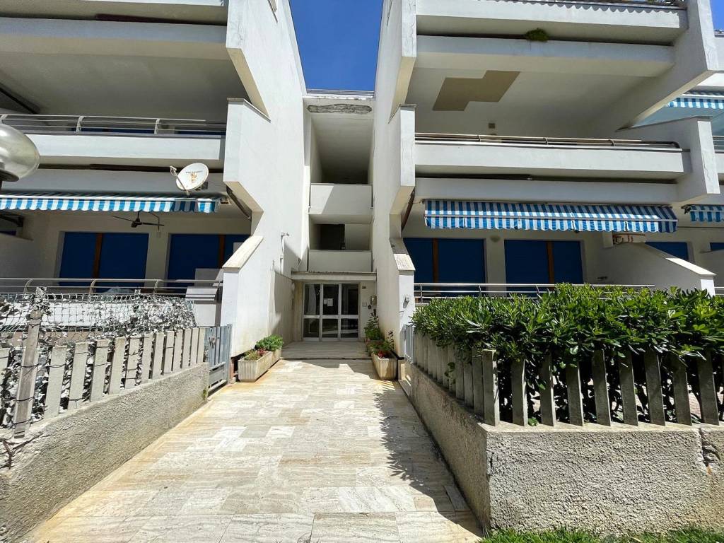 Appartamento a Martinsicuro in Lungomare Europa - Foto 4