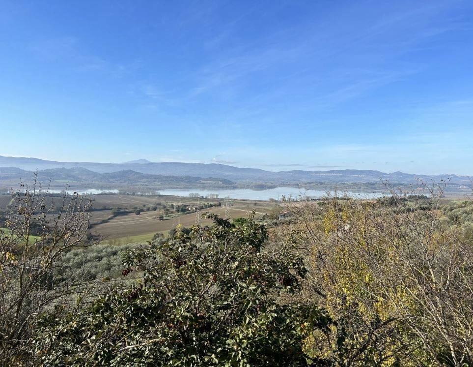 Casa indipendente a Castiglione del lago in Via Bassa, 4 - Foto 4