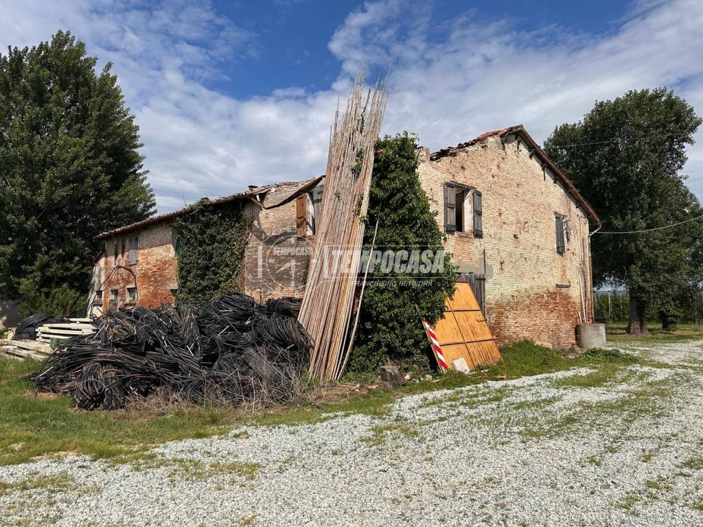 Rustico / casale a Faenza in Via Basiago 111 - Foto 3