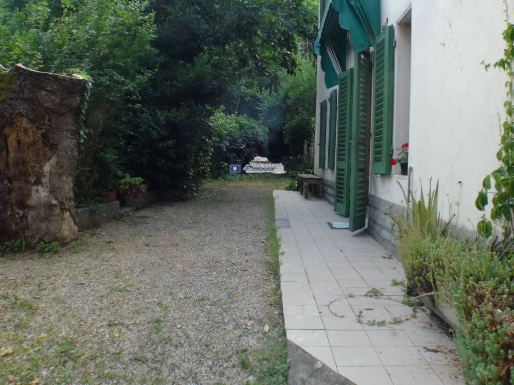 Casa indipendente a Vaiano in Strada Regionale di Val di Setta e Val di Bisenzio, 88 - Foto 4