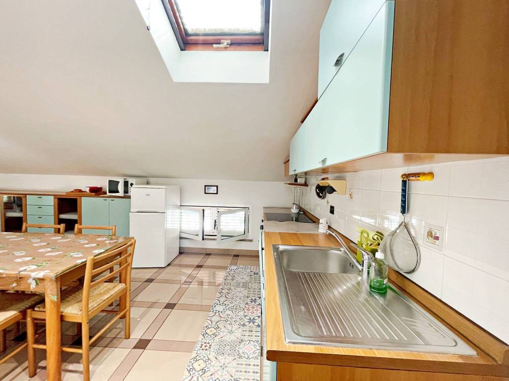 Appartamento a Riccione in Viale Ettore Fieramosca - Foto 3