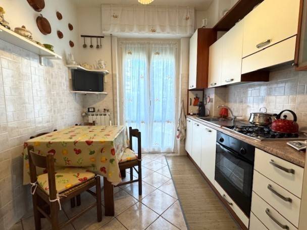 Appartamento a Lerici in Viale della Vittoria - Foto 3
