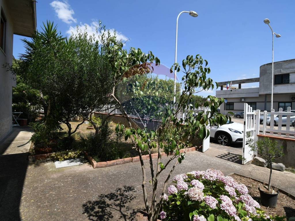Villa a Decimomannu in Giosuè Carducci, 14 - Foto 2