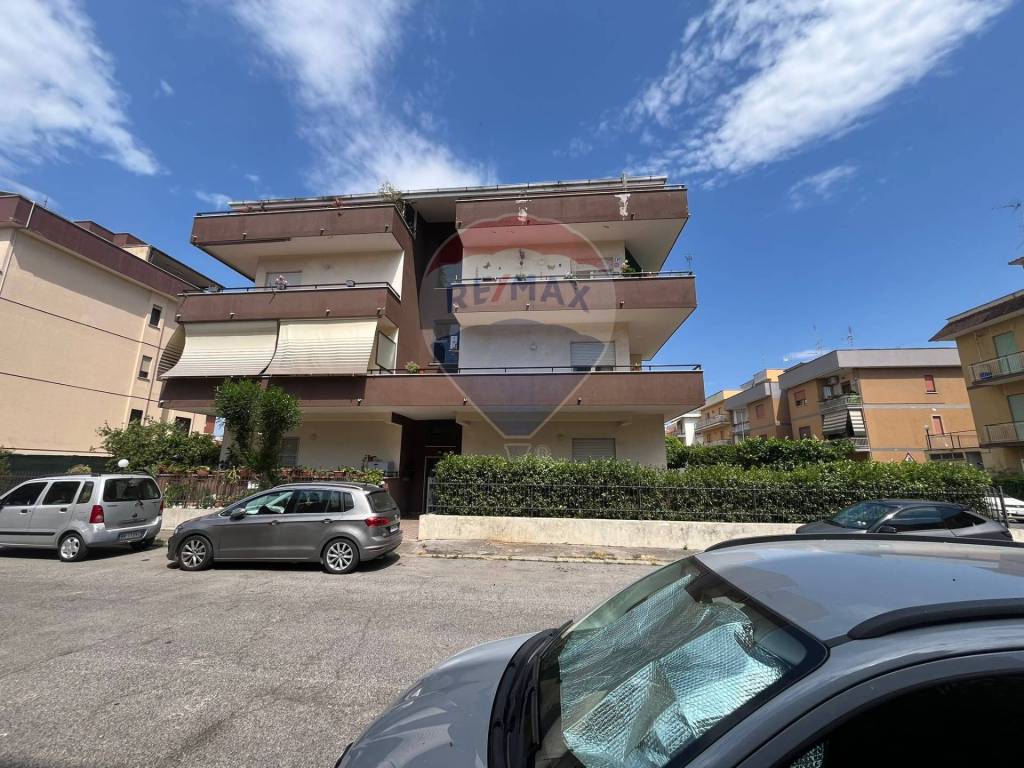 Appartamento a Aprilia in via molise, 2 - Foto 3