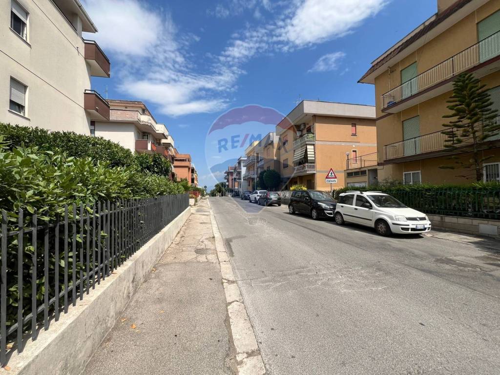 Appartamento a Aprilia in via molise, 2 - Foto 4