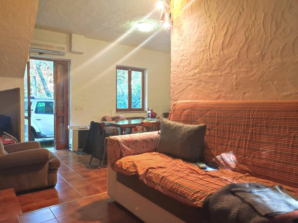 Villa a Maenza in Via Ponte la Pietra, 3 - Foto 3