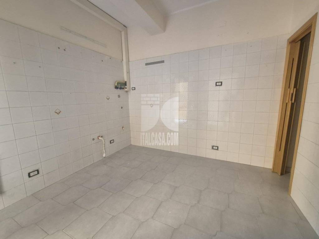 Appartamento a Crotone in via firenze - Foto 3