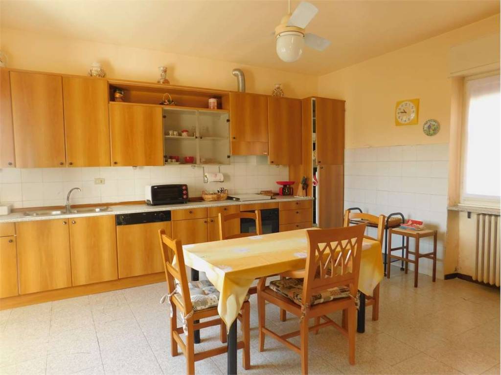 Casa indipendente a Somma lombardo in via Borgonuovo, 4 - Foto 5