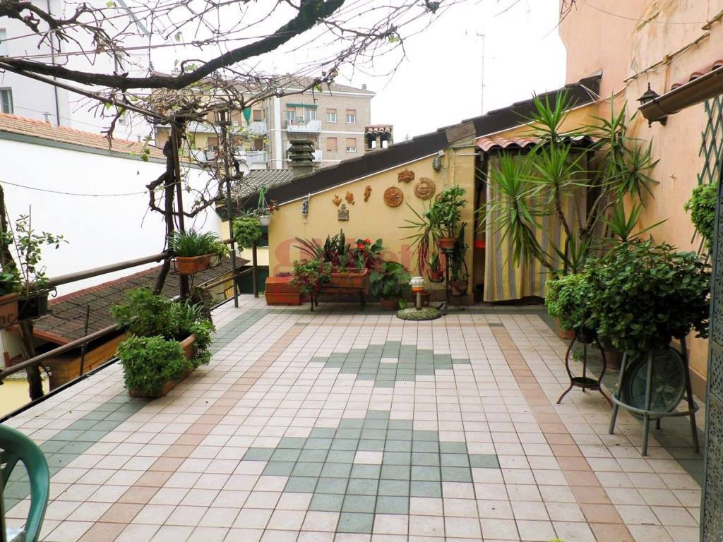 Casa indipendente a Cento in Via Malagodi, 17 - Foto 3