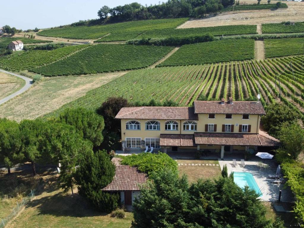 Rustico / casale a Nizza monferrato in Strada Vecchia di Castelboglione - Foto 3