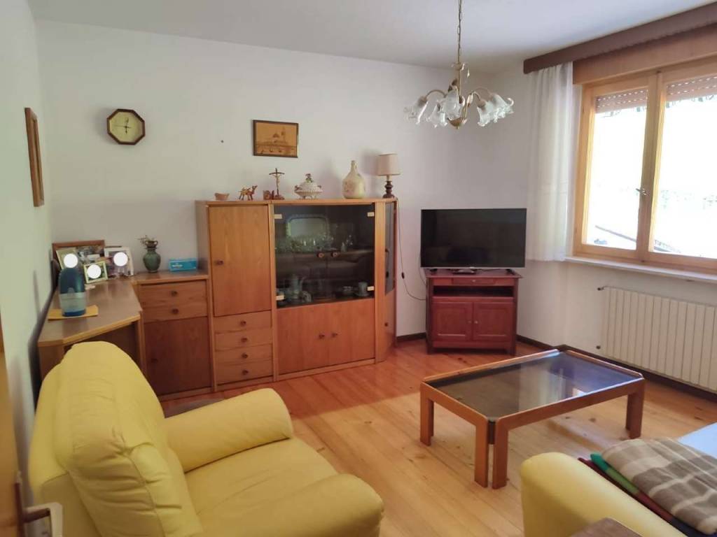 Casa indipendente a Lamon in via Geronemoni - Foto 3