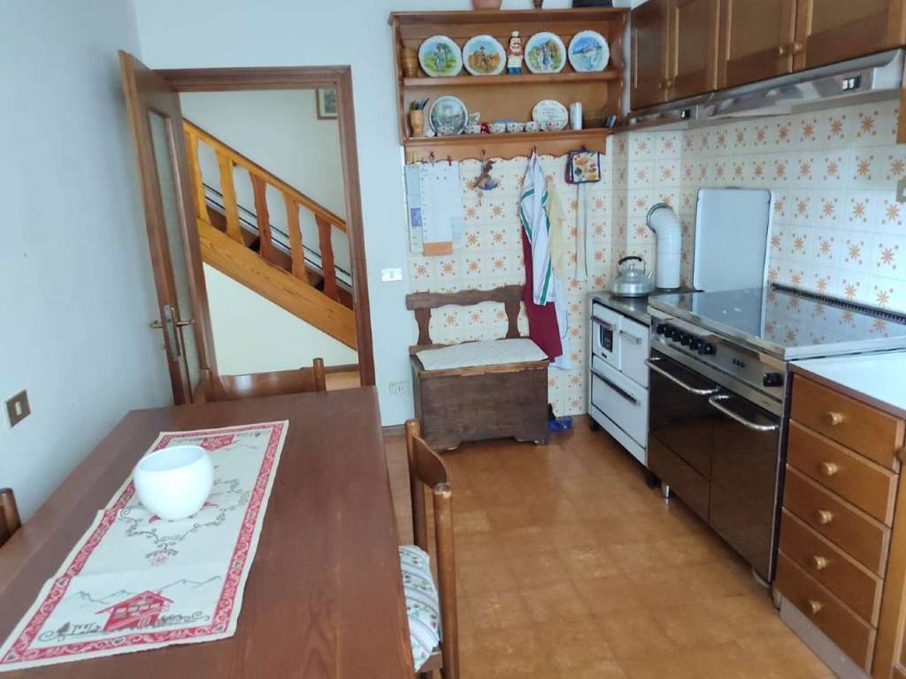 Casa indipendente a Lamon in via Geronemoni - Foto 5