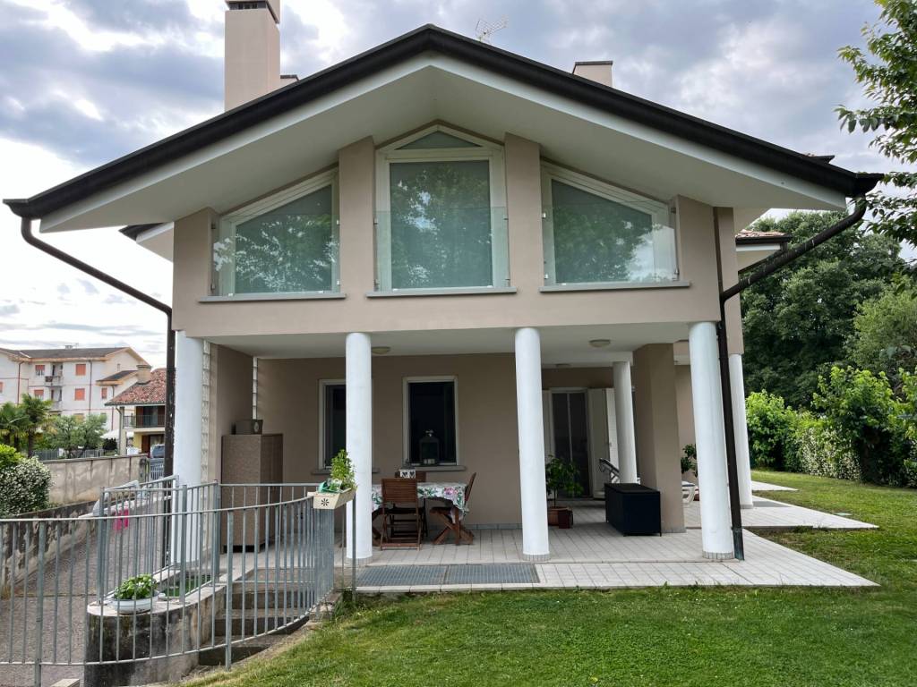 Villa a Romans d'isonzo in VIA MODOLET, 20 - Foto 3