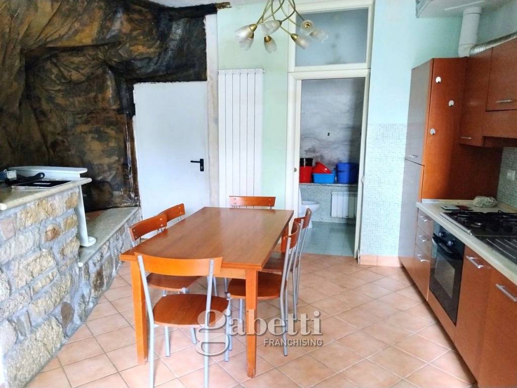 Casa indipendente a Campobasso in Vico Portafredda - Foto 4