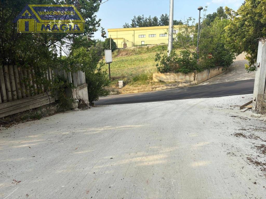 Immobile a Ancarano in VIA DEI PINI, 6 - Foto 2