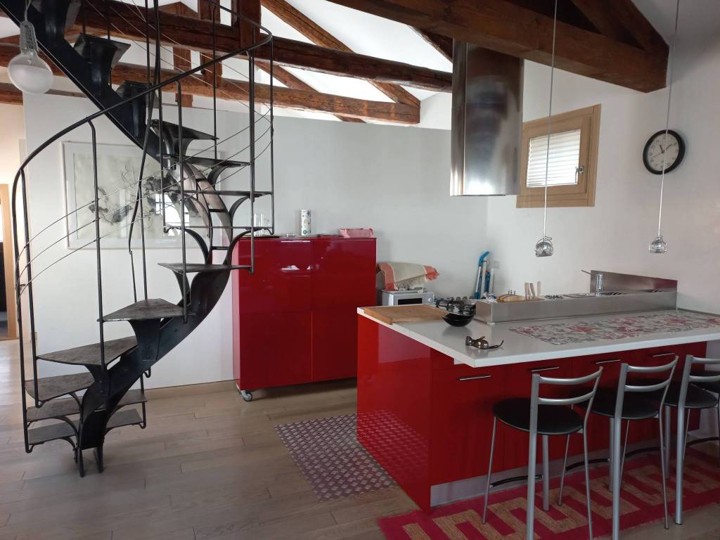 Attico / mansarda a Venezia in Calle Minelli - Foto 3