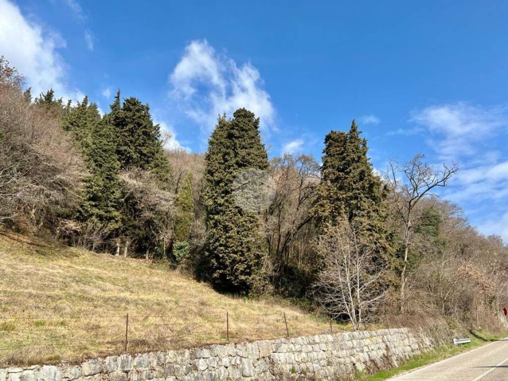 Terreno a Caprino veronese in Via E. Bernardi, 6 - Foto 3