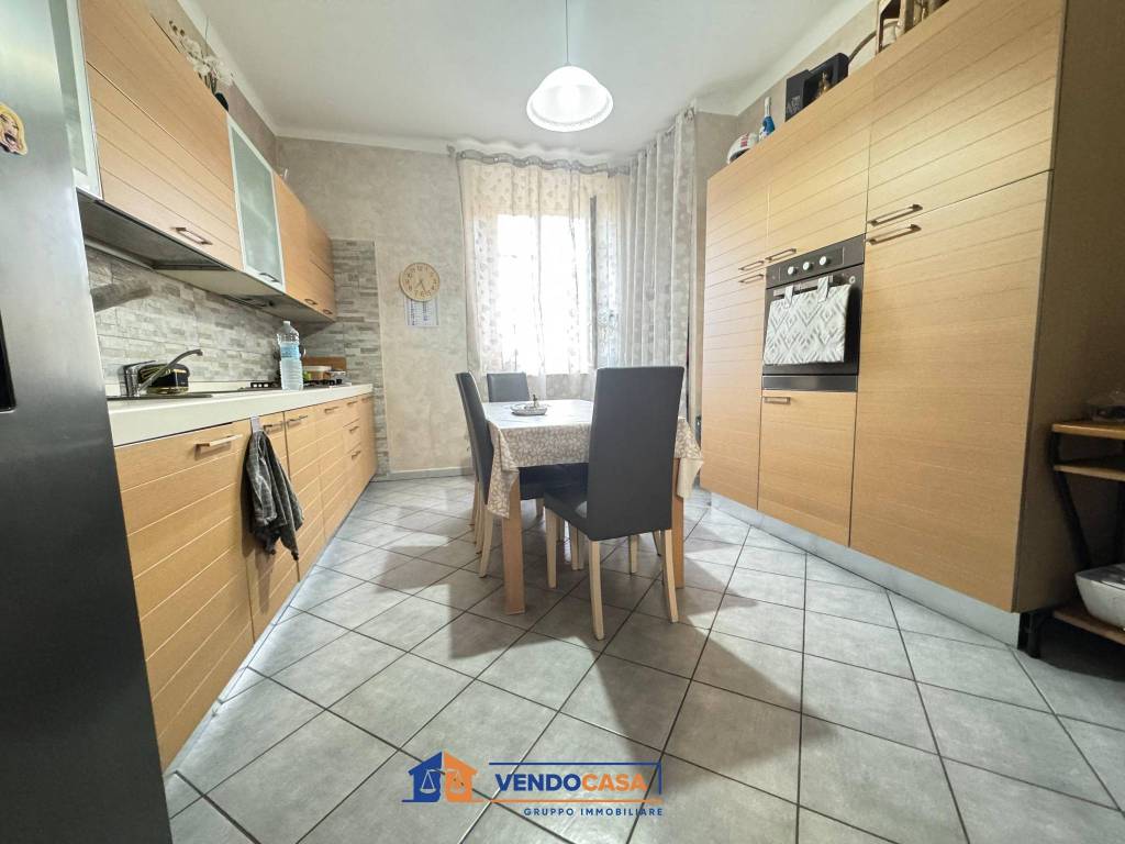 Appartamento a Nizza monferrato in Via Vittorio Veneto, 42 - Foto 4