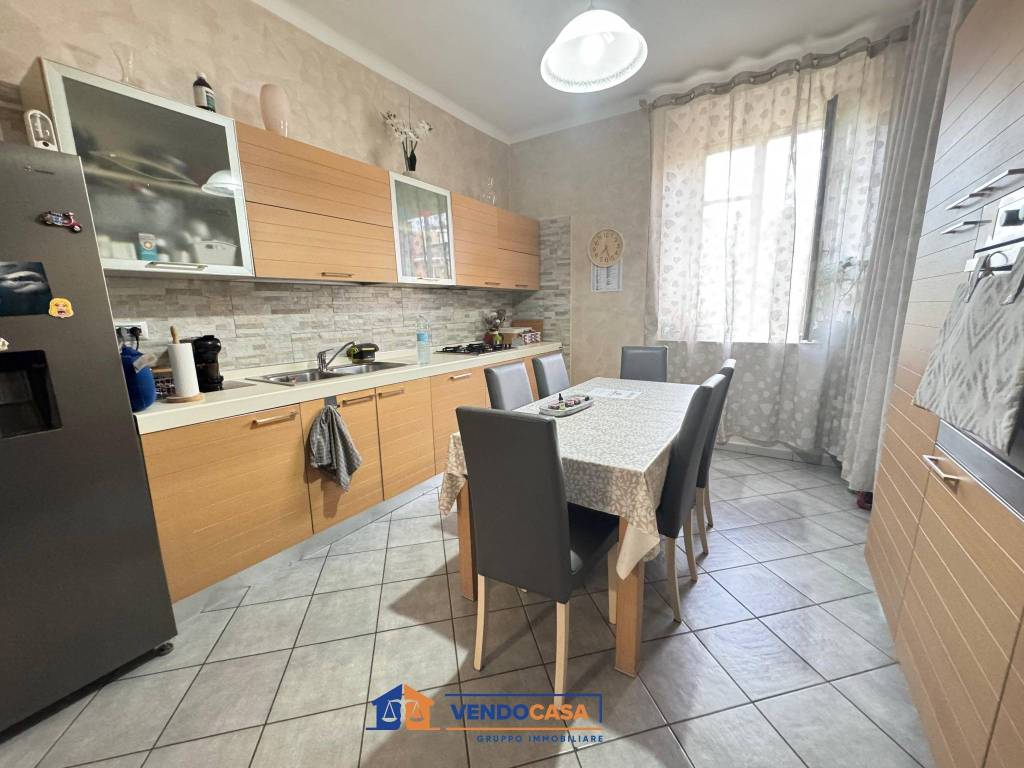 Appartamento a Nizza monferrato in Via Vittorio Veneto, 42 - Foto 5