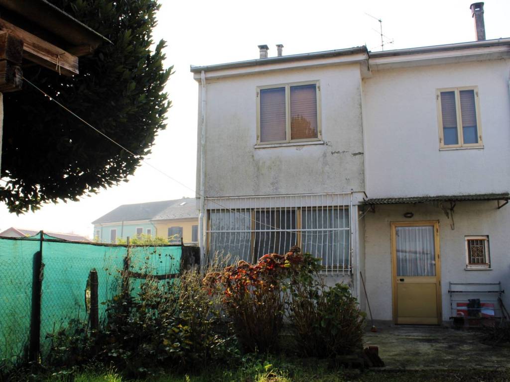 Villa a Rive in Via 4 Novembre - Foto 2