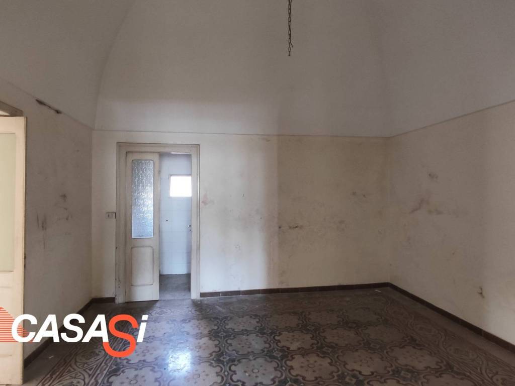Casa indipendente a Giurdignano in Via Dante Alighieri - Foto 5