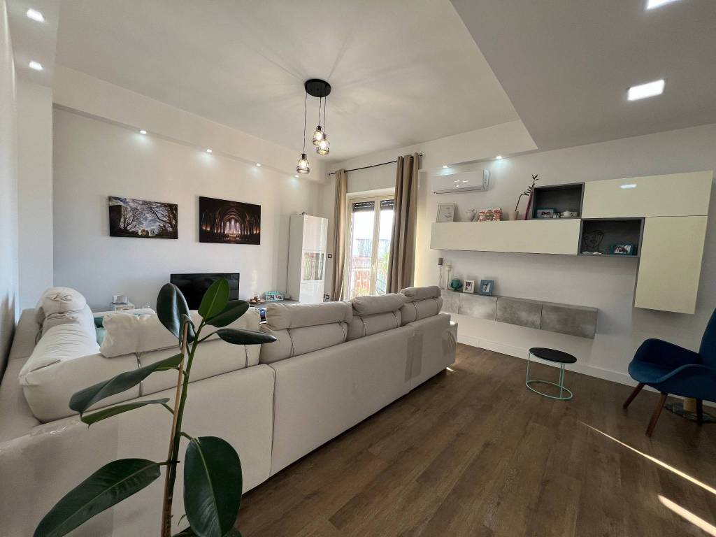 Appartamento a Reggio calabria in Via Anita Garibaldi, 205 - Foto 4