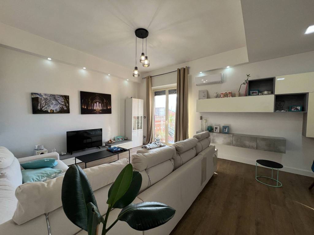 Appartamento a Reggio calabria in Via Anita Garibaldi, 205 - Foto 5