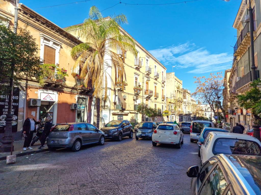 Appartamento a Catania in Via Plebiscito - Foto 2
