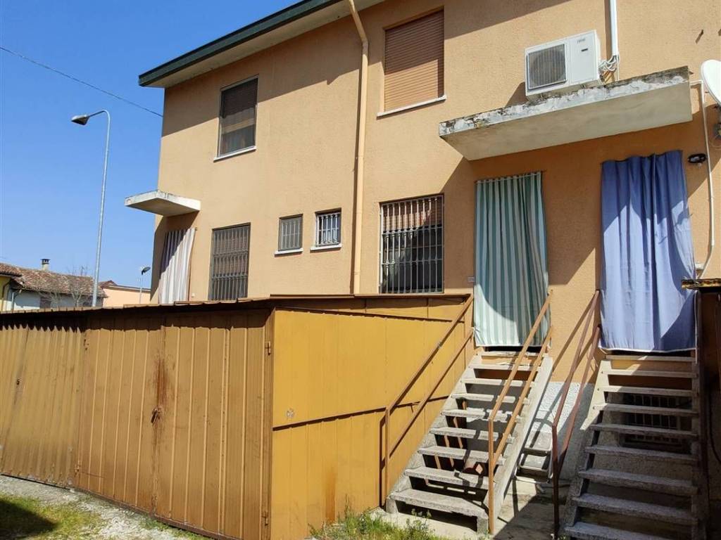 Casa indipendente a Villanova del sillaro in via della Vittoria, 18 - Foto 4